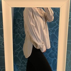 Hidden button down blouse. Tag still on!